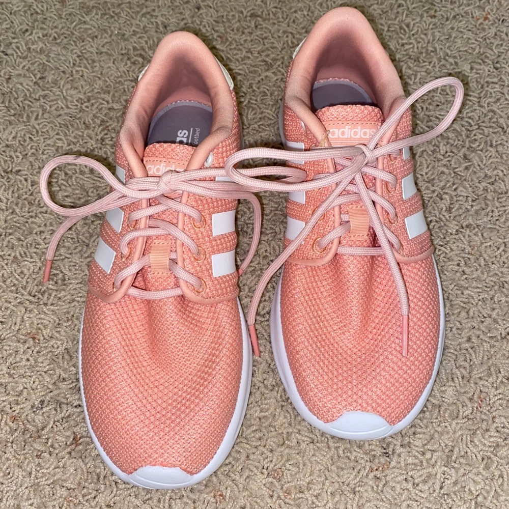LIKE NEW- Women’s Adidas Cloudfoam Shoes